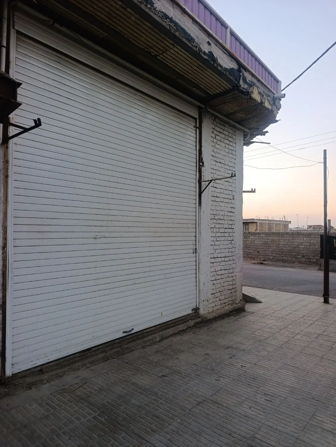دو دهنه مغازه