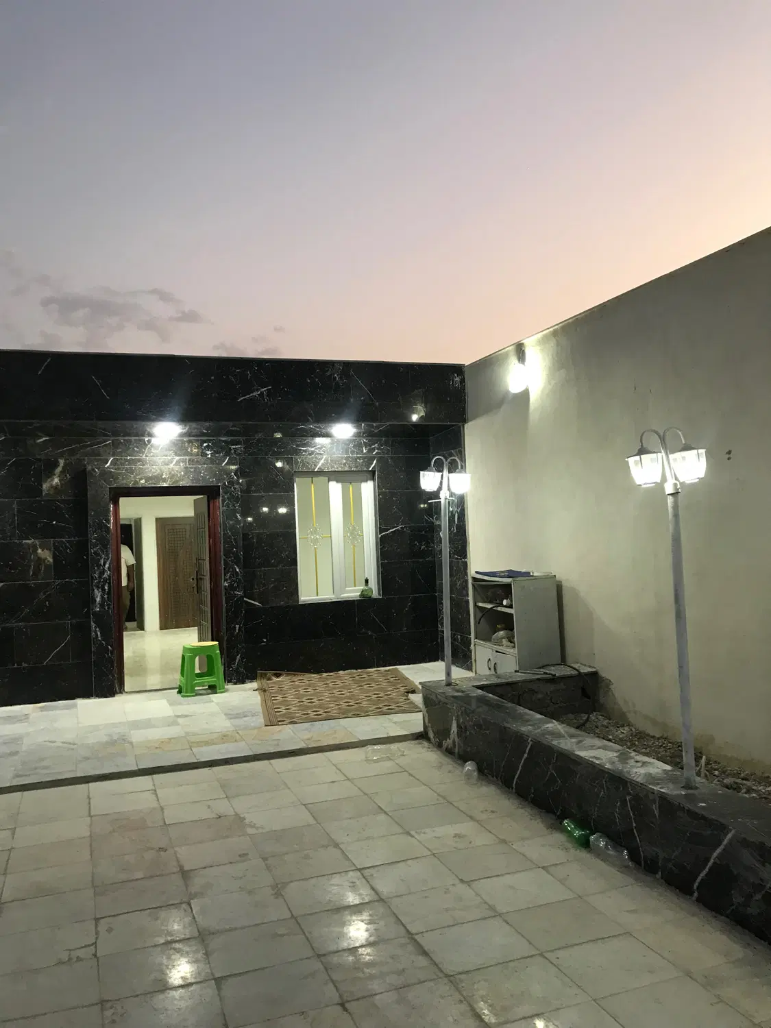 باغ باغچه ۳۰۰ متر سند تکبرگ دهشاد باغستان شهریار