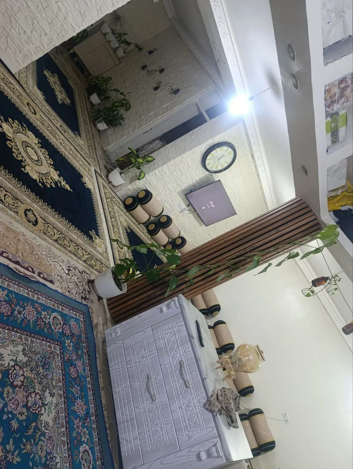 خانه گنجه ای کهنه