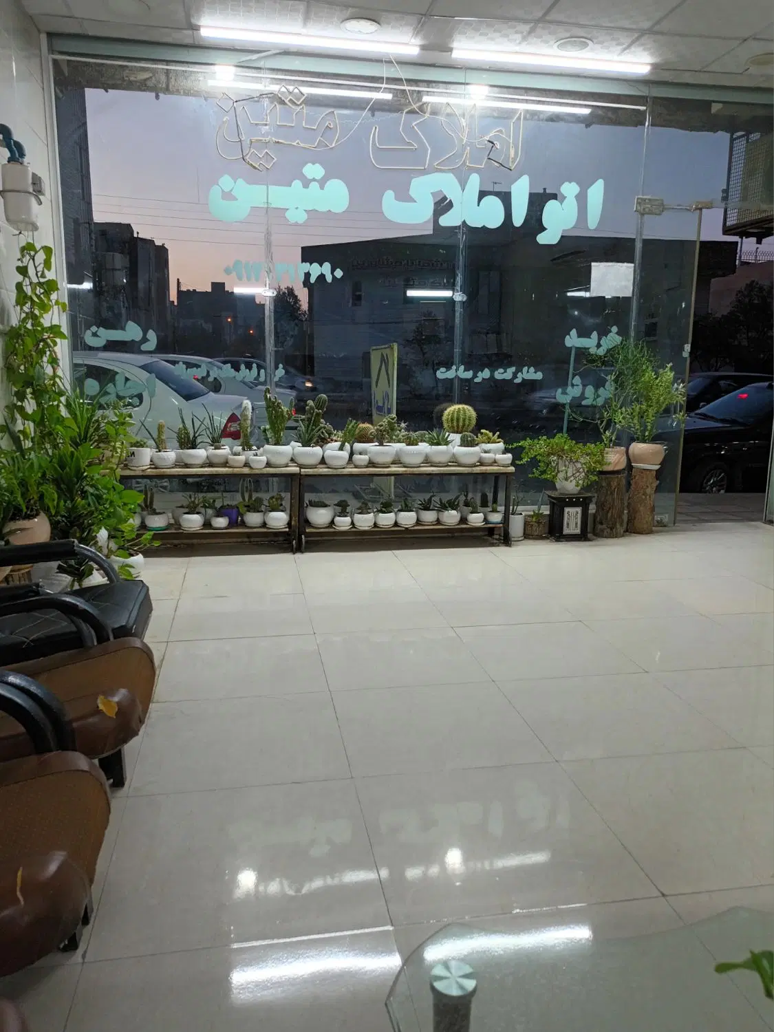 رهن واجاره ۸۲متره (املاک متین)