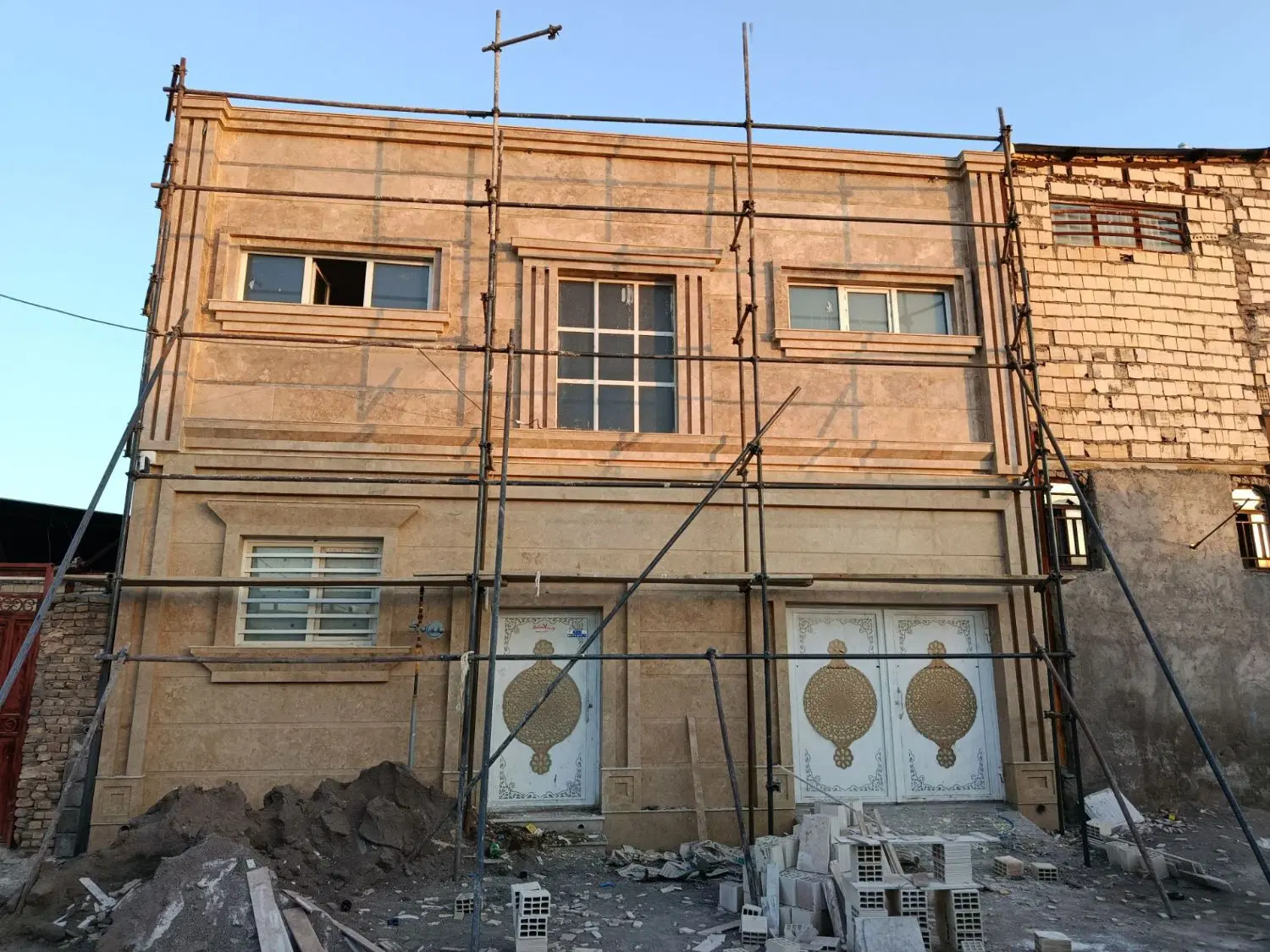 خانه دوطبقه حجت اباد شهرک امام رضا