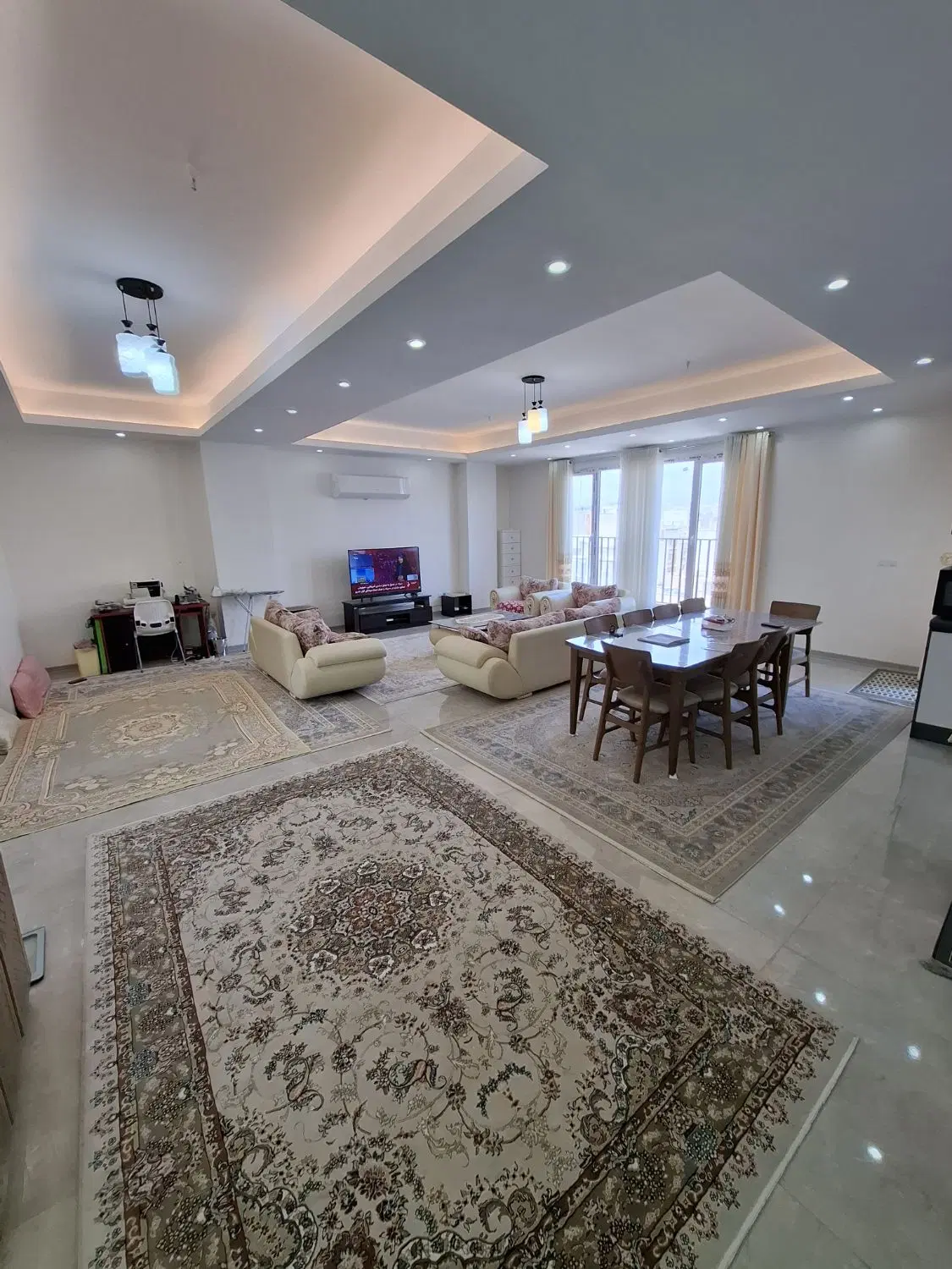 ۱۳۰ متر دو خواب مستر نوسازفول امکانات سبلان شمالی