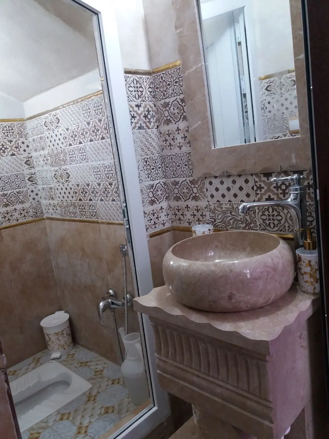 قلعه رودخان.کنار رودخانه.دربست دوبلکس