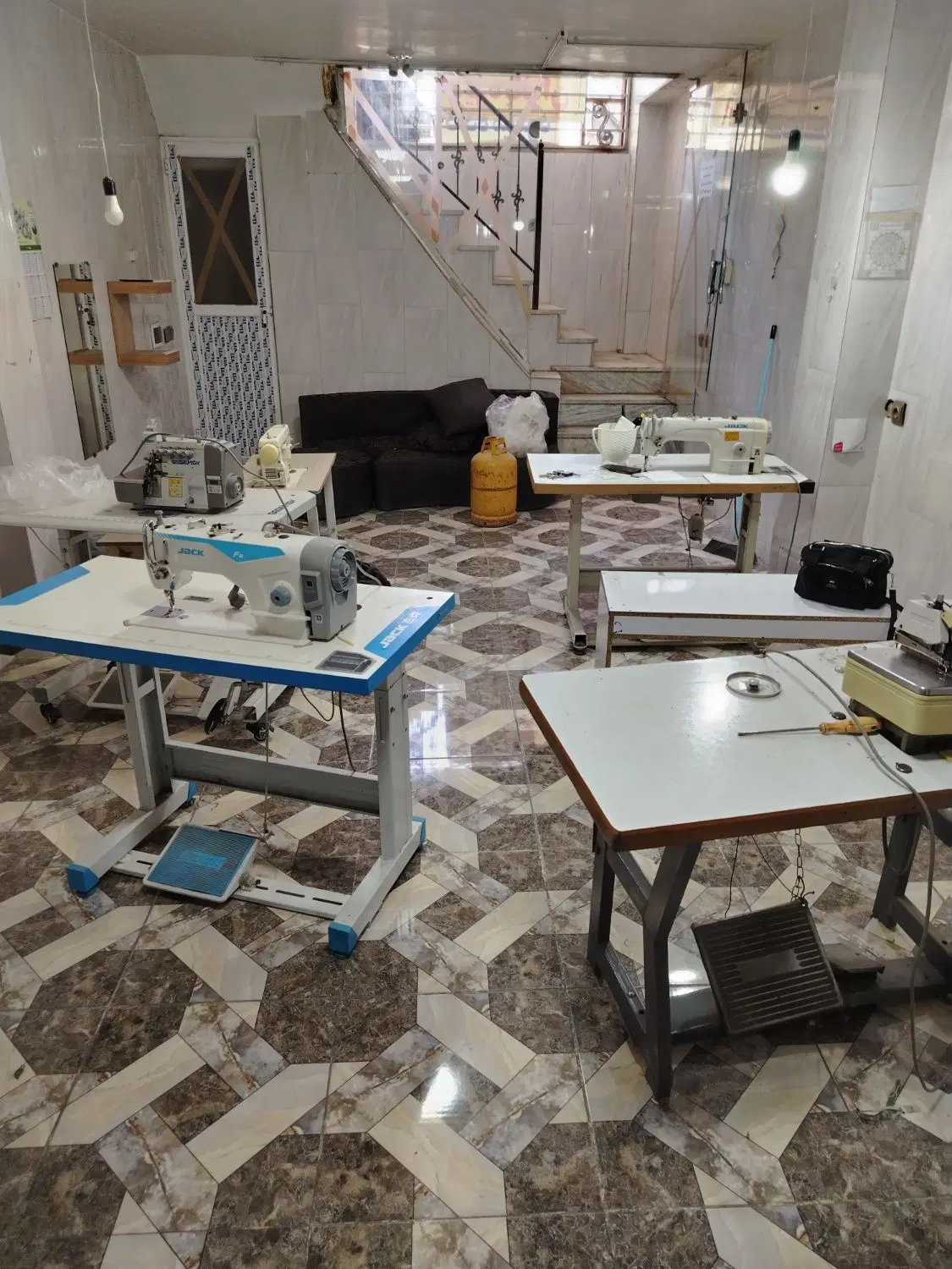 اجاره زیر زمین تجاری
