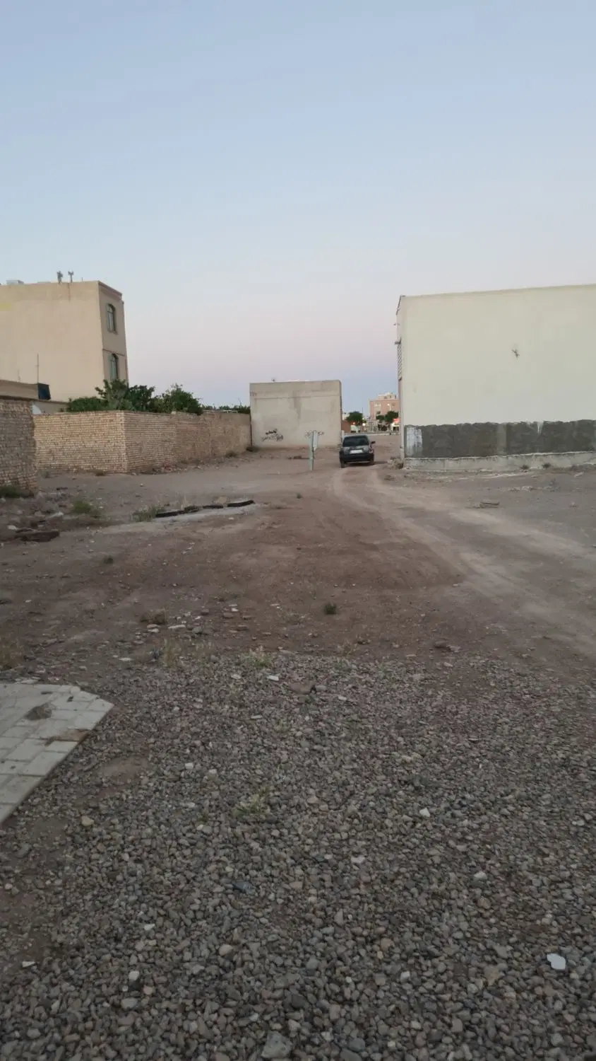 زمین تجاری ۲۸ متری سلمان