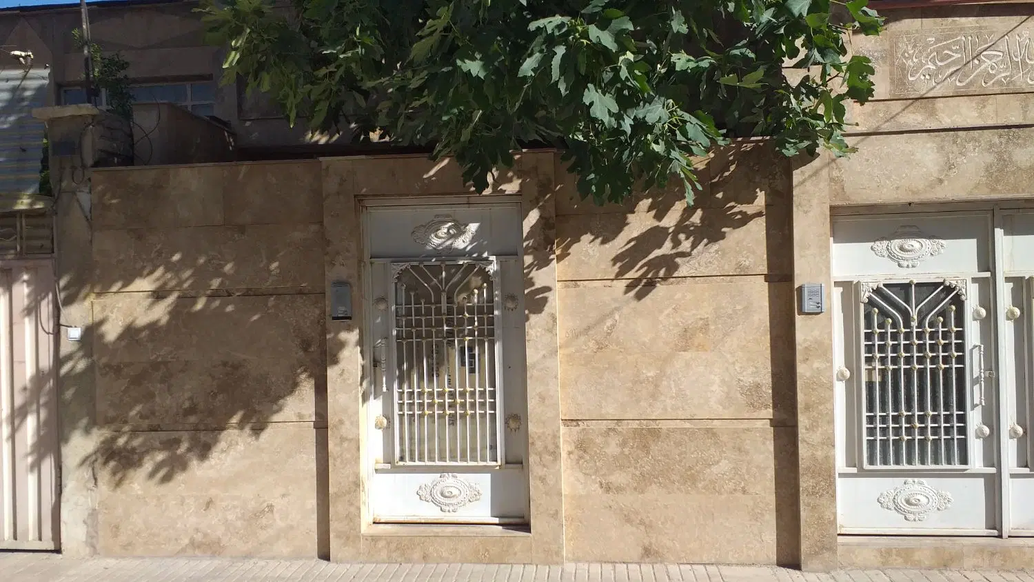 همکف ، نوساز ، راه جدا