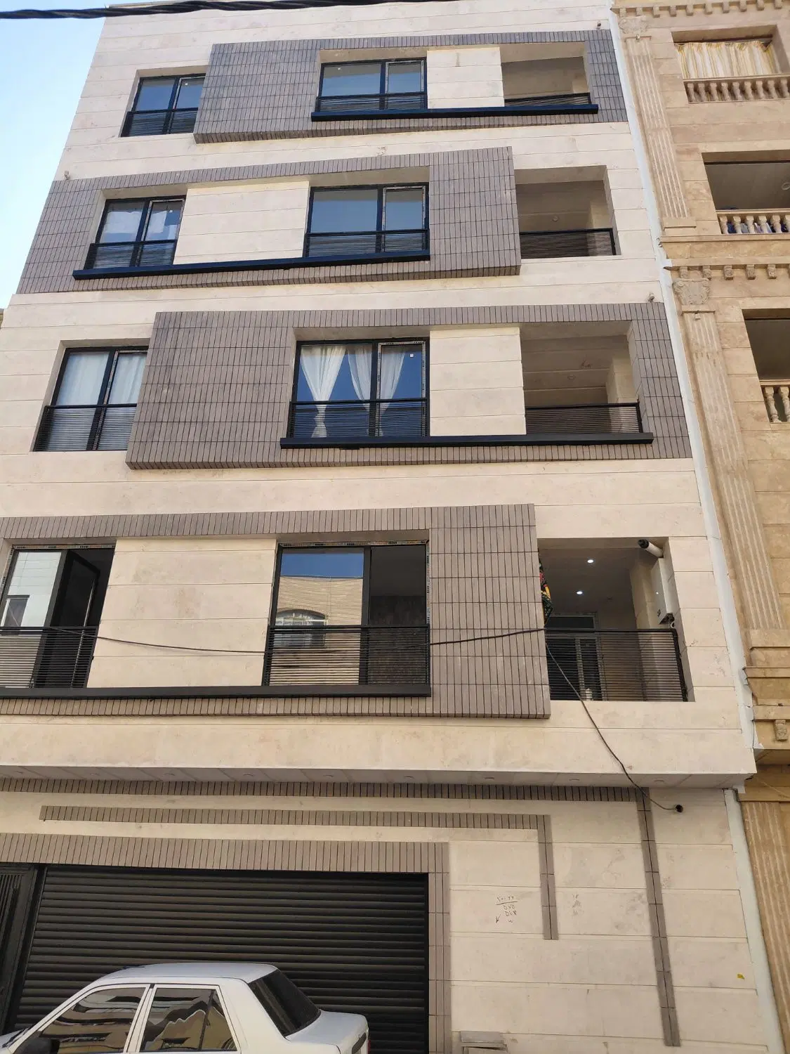 آپارتمان سه خواب مستردار درطلائیه