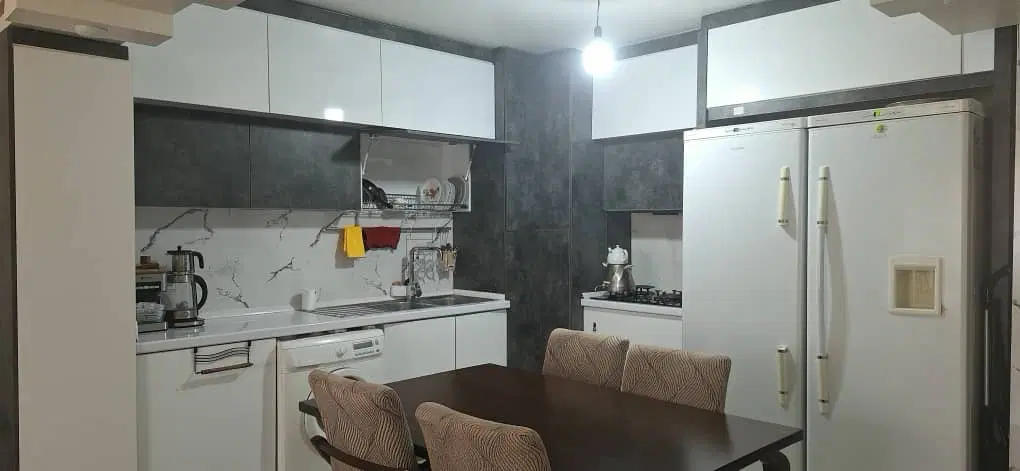 آپارتمان جنوبی 88متری (رهن.اجاره)
