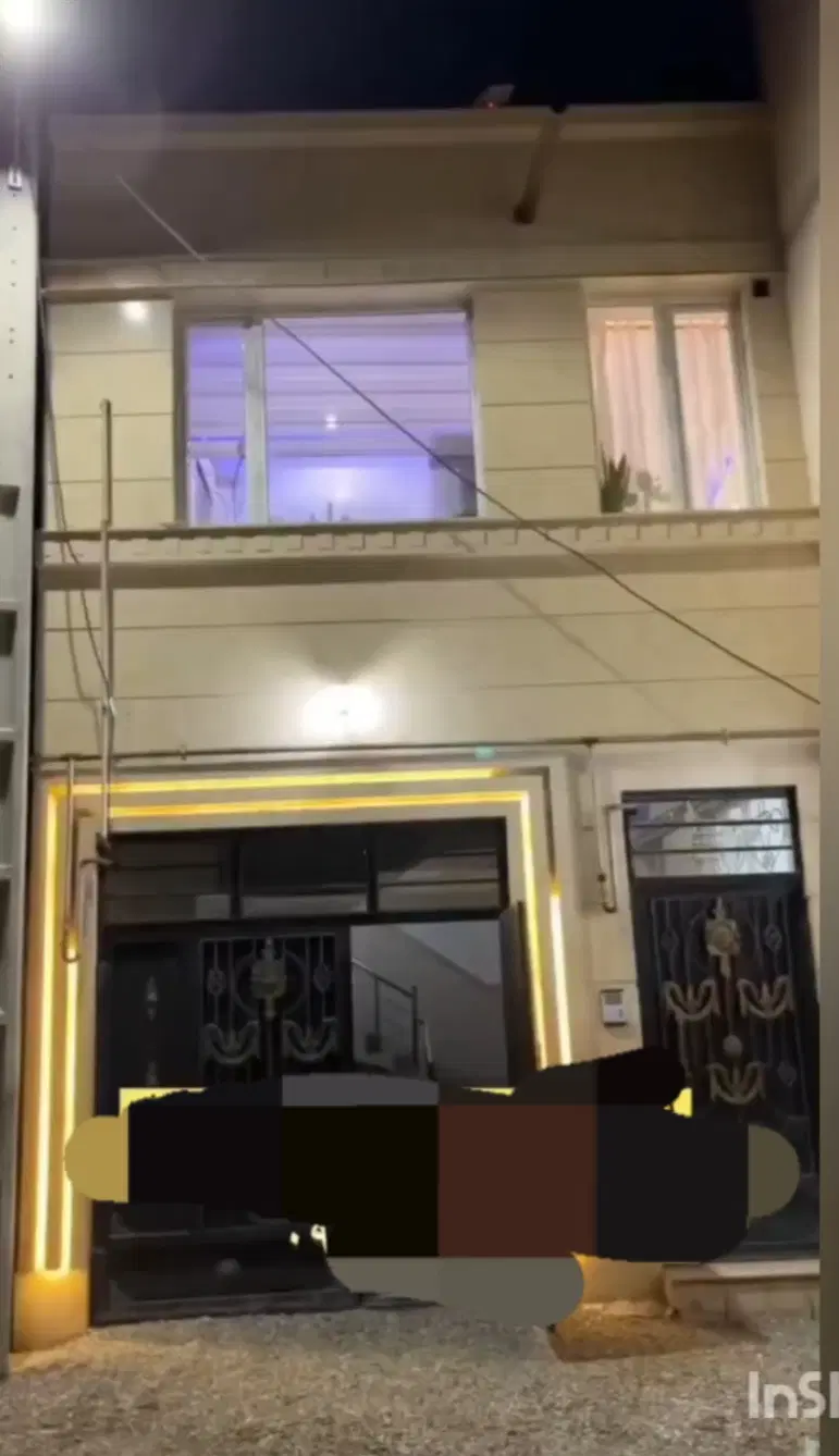 خانه دو طبقه