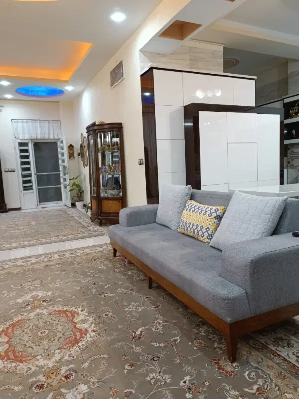 خانه ویلایی بلوار هوانیروز 132