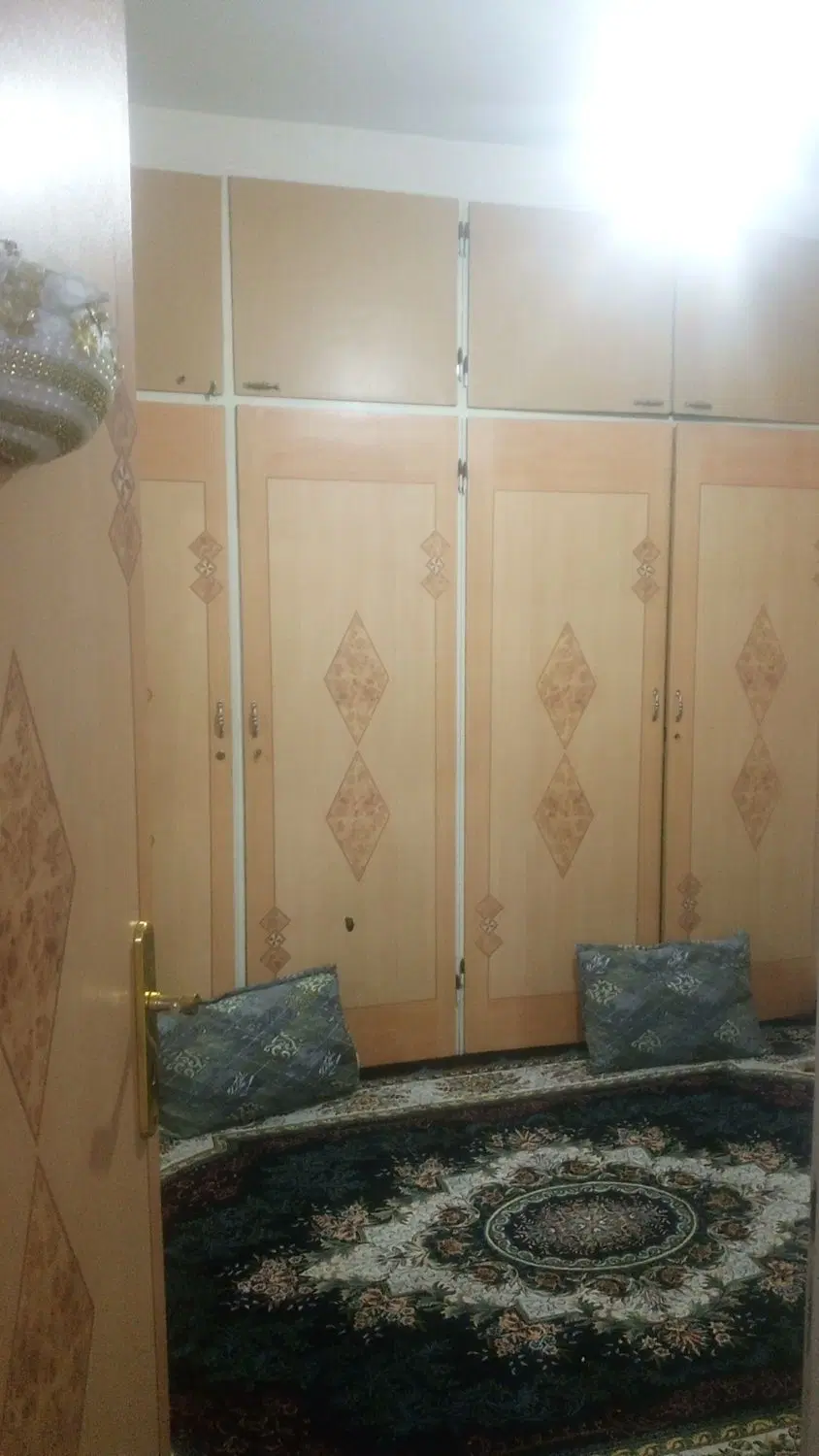 خونه مسکونی خ همت