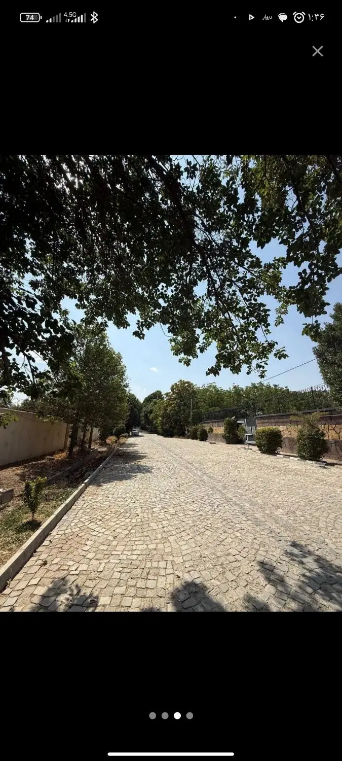 زمین در چهار باغ