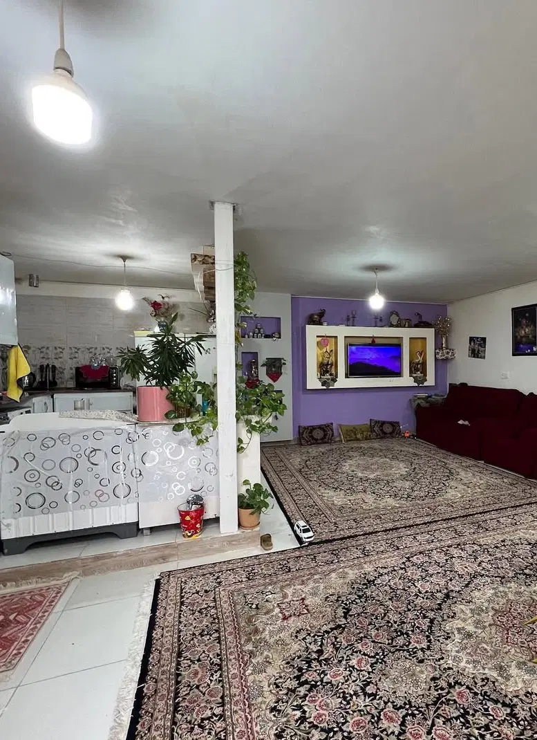 خانه ویلایی سر دونبش مکی اباد