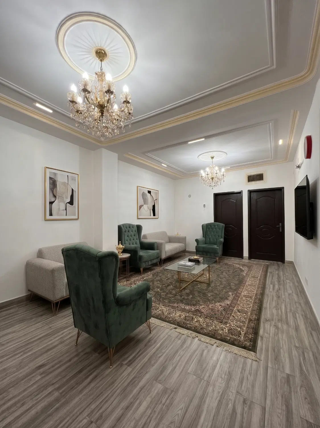 62 متر دلباز_ تمیز و فول
