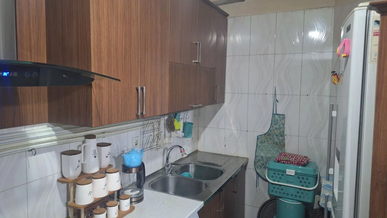 مهرگان گلسرخ سنددار