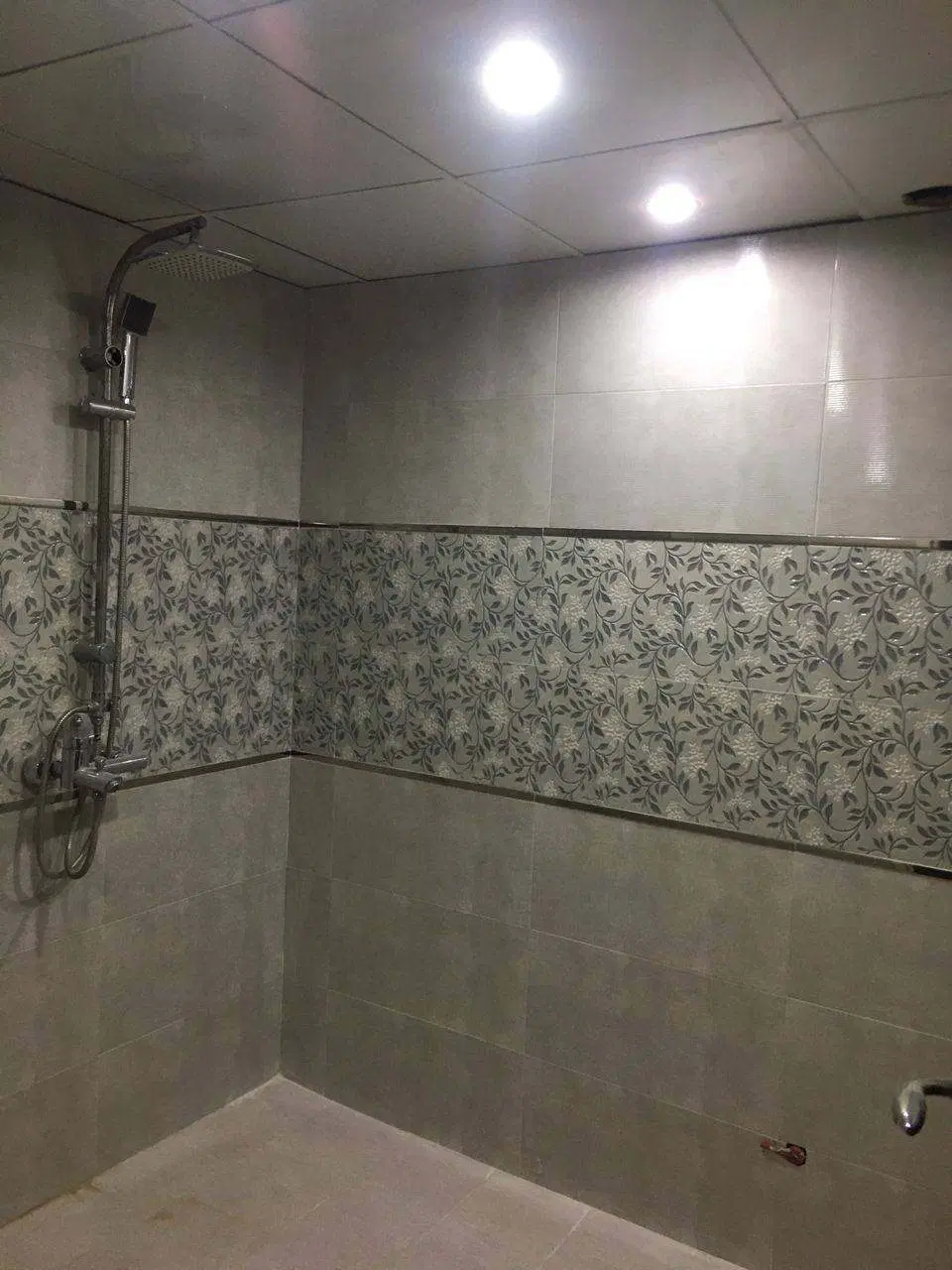 آپارتمان ۱۷ متر پنجره خور بر ۳باندی گوهردشت