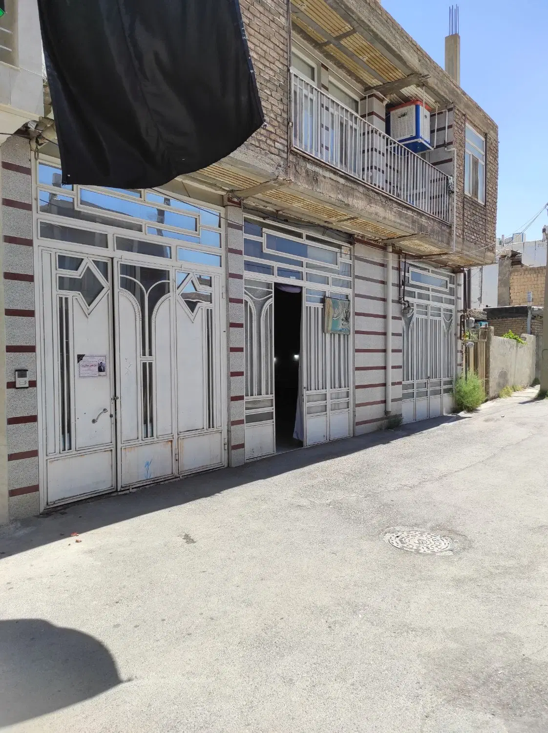 اجاره دو مغازه