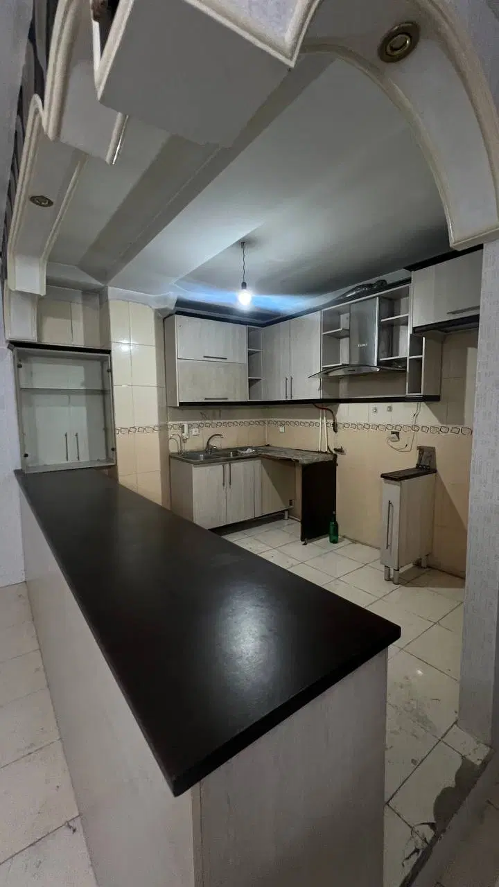 فروش آپارتمان ۶۸ متری دو خواب