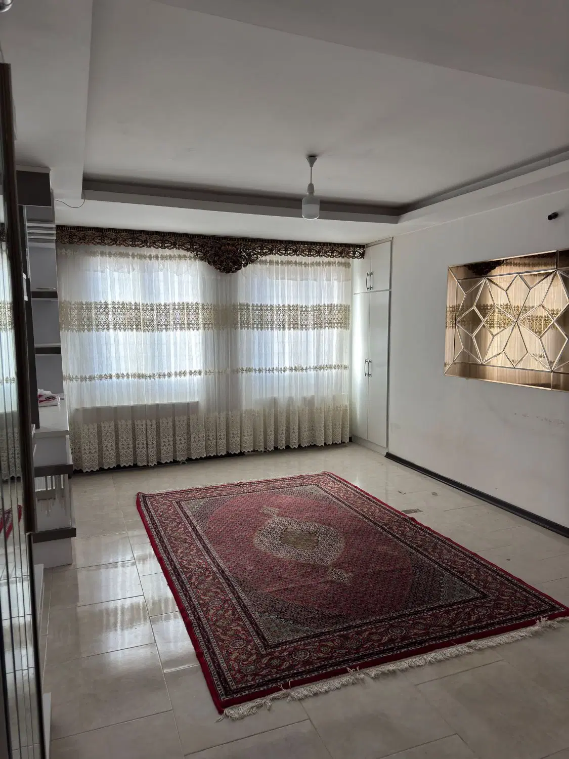 مسکن مهر ولیعصر بلوک آراز طبقه ۲