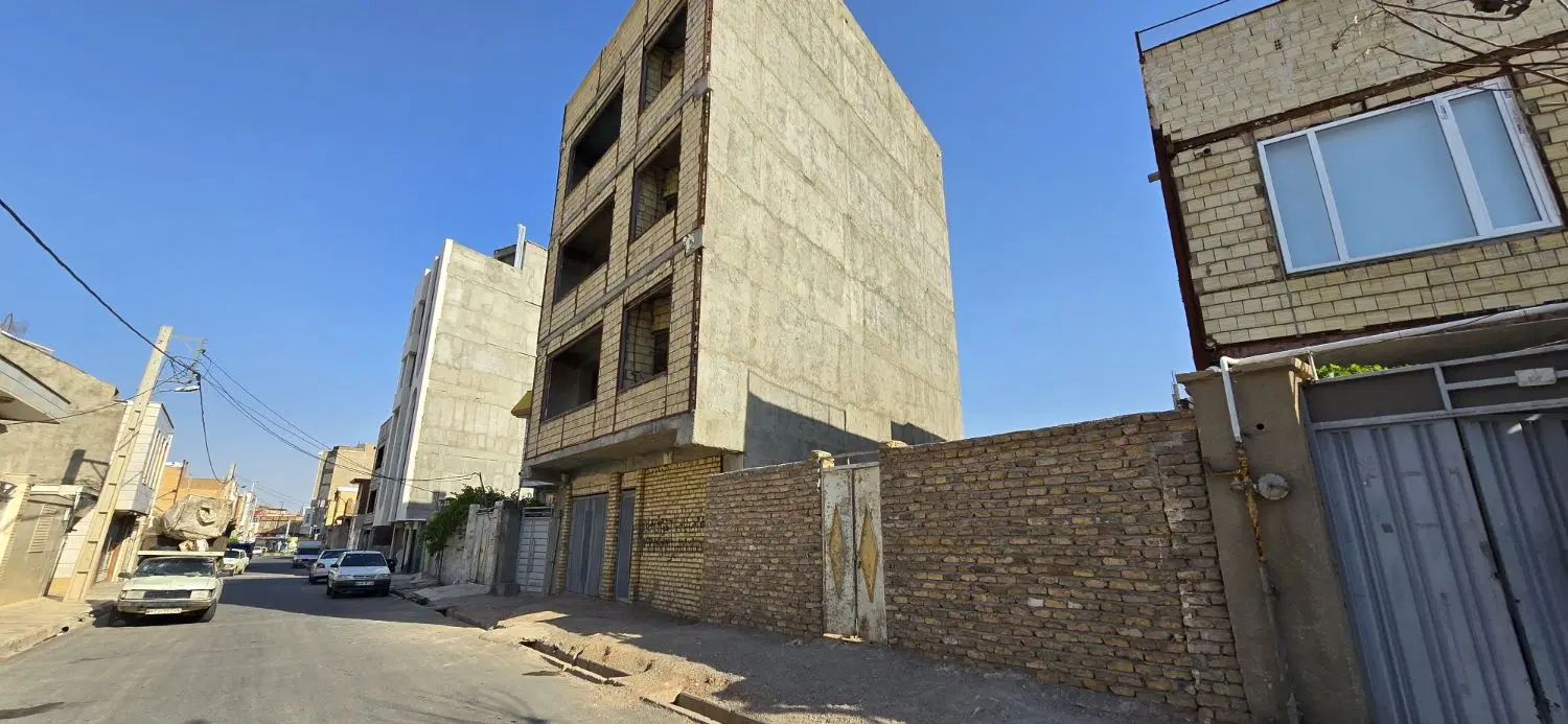 زمین ۲۶۰ متری با قابلیت ساخت اپارتمان