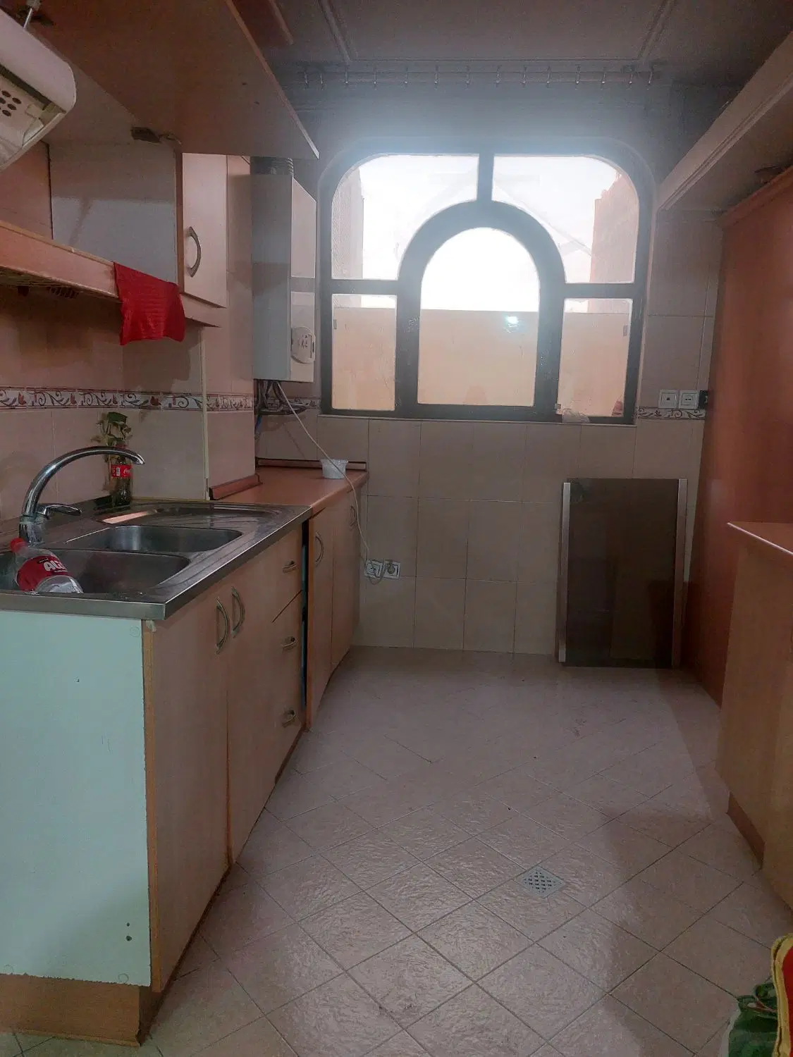 فروش آپارتمان ۸۵متری خوش جا ونزدیک به خیابان اصلی