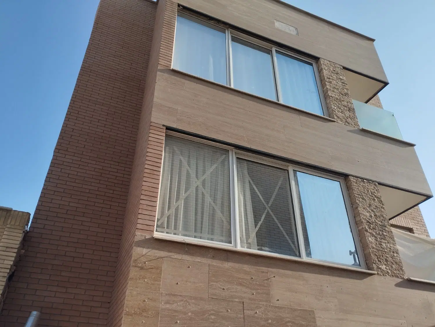 منزل دربست ۳ طبقه