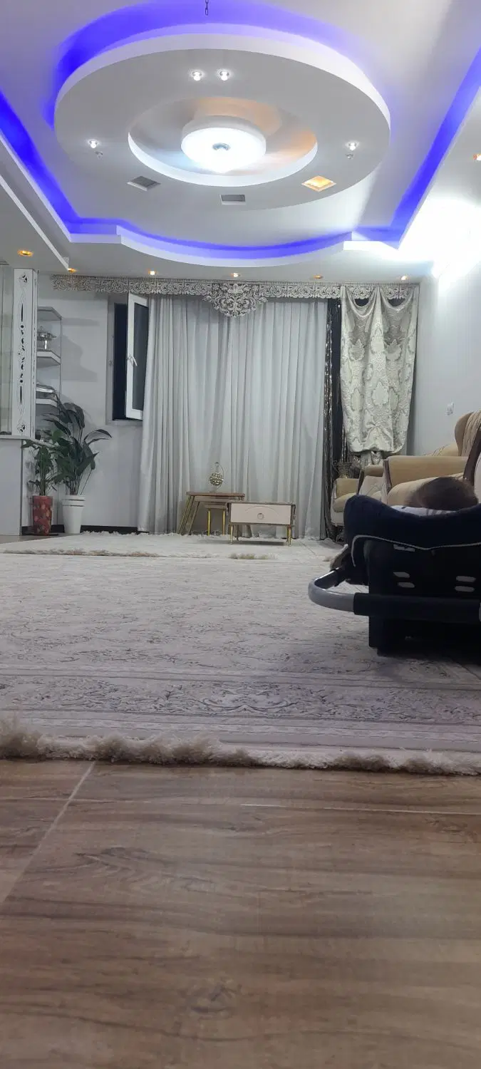 ۲طبقه خانه ویلایی