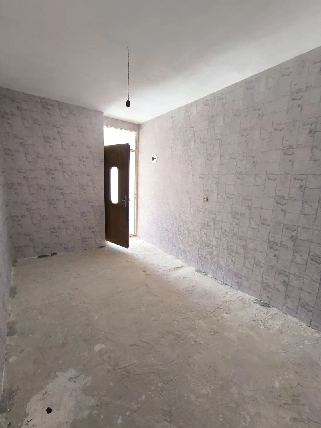 خانه مسکونی دوطبقه