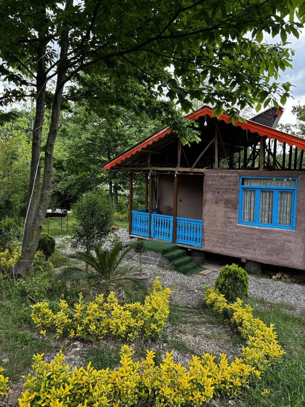 اقامت دنج وسط طبیعت