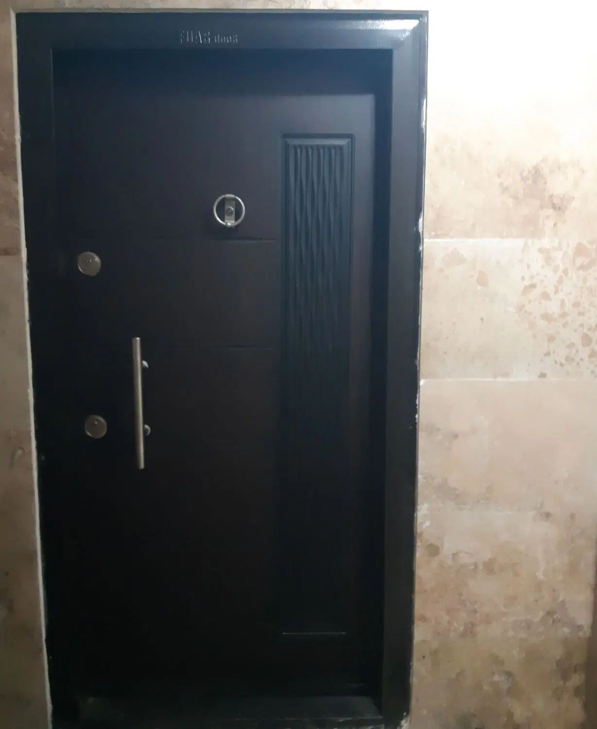 فروش سه خواب ۱۴۵ متری کوی نیایش تپه دارایی