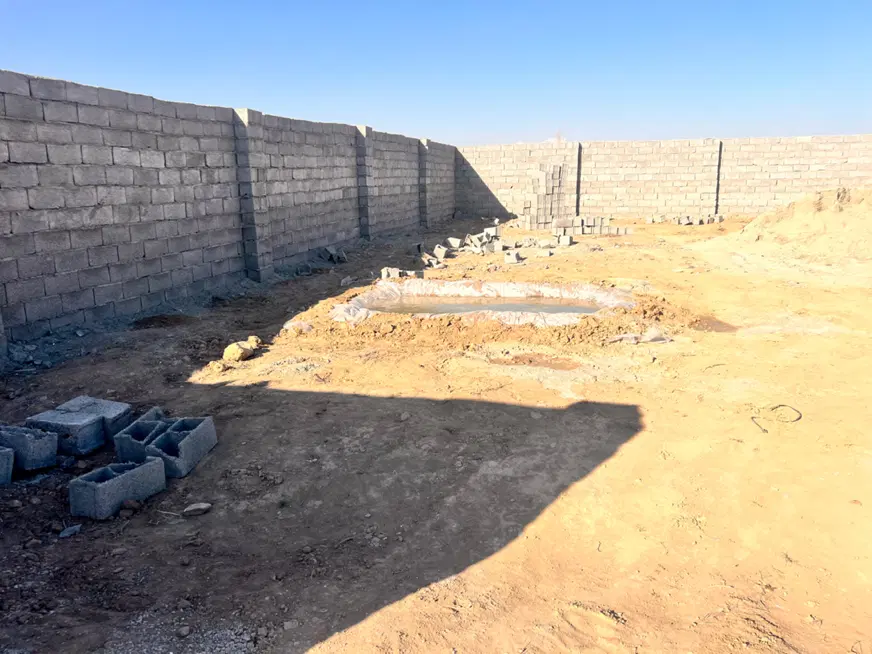۳۰۰ متر زمین خیابان کیان