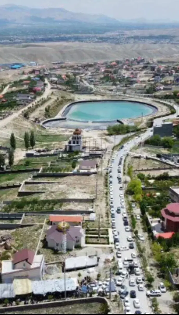 920متر زمین باغی چهار دیواری محمودیه دماوند