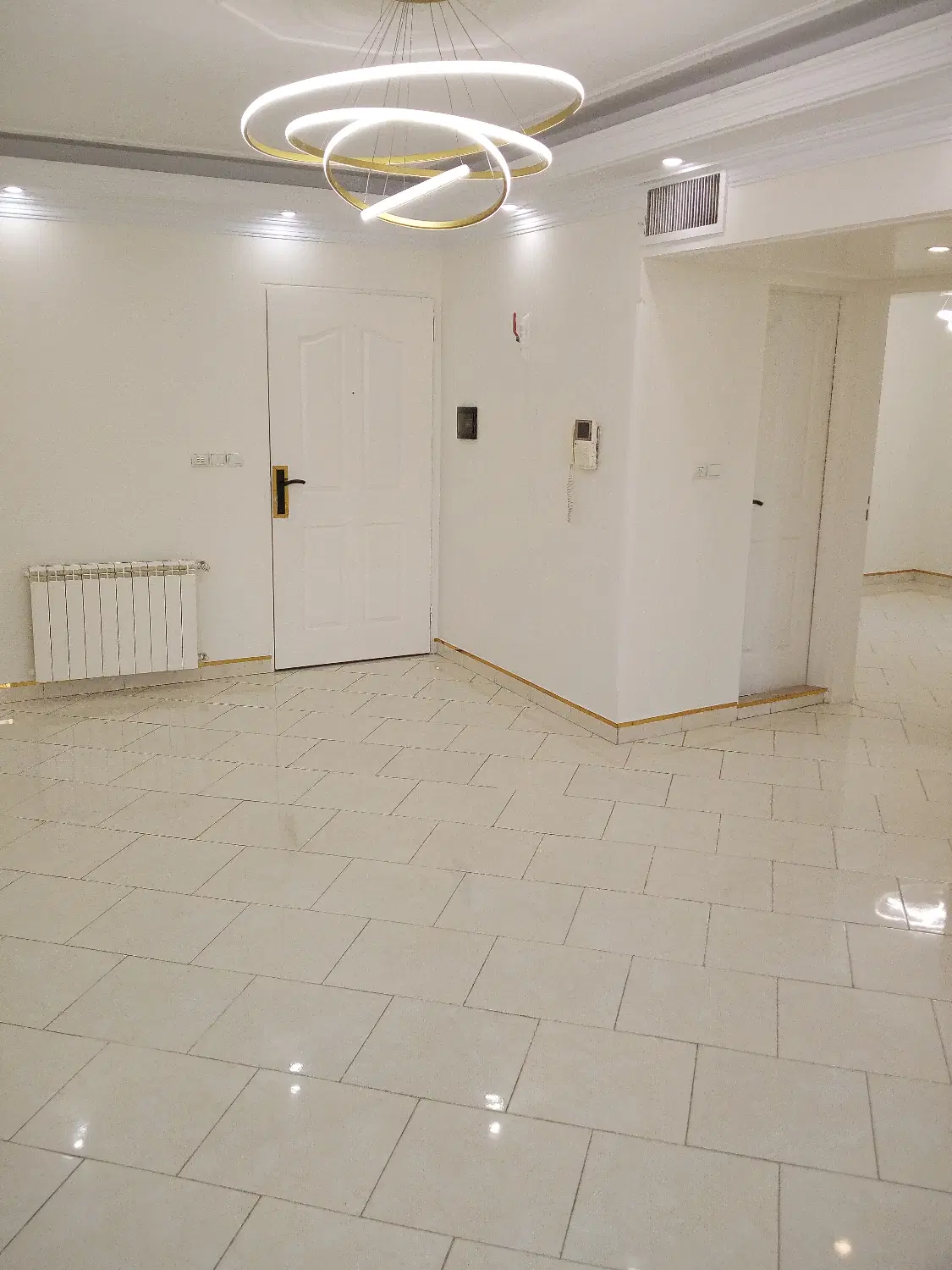 آپارتمان 75 متری ((فول امکانات)) تخلیه