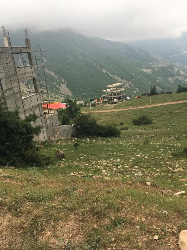 زمین با ویوی ابدی سد سیاه بیشه و مجوز ساخت