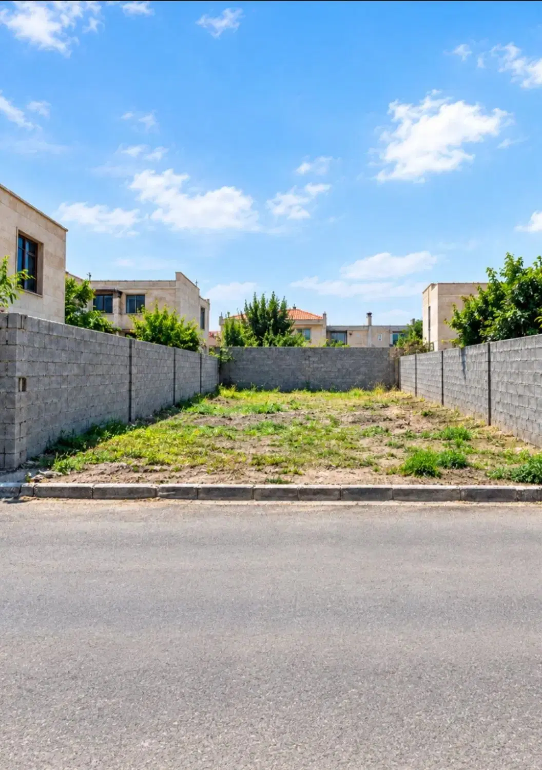 زمین فروشی انتهای ظفر و اردیبهشت