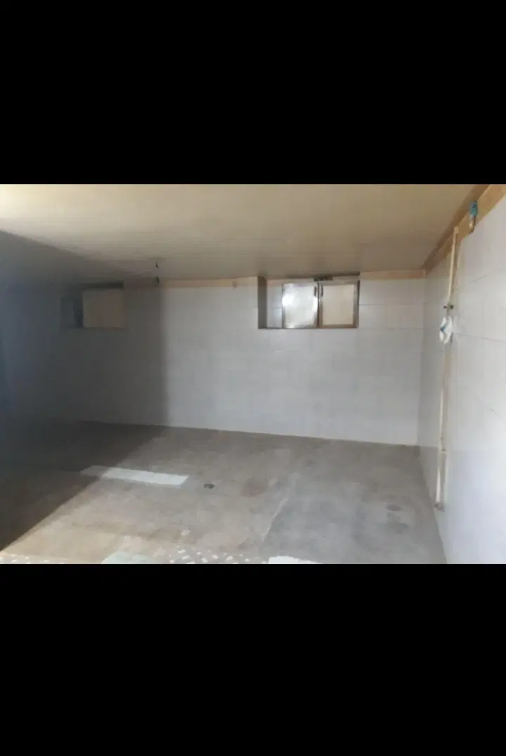 زیر زمین جهت انبار وسایل
