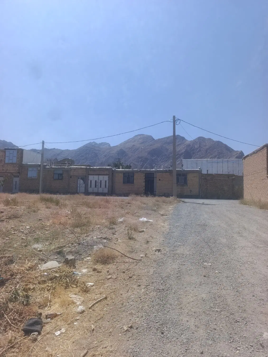 زمین مسکونی