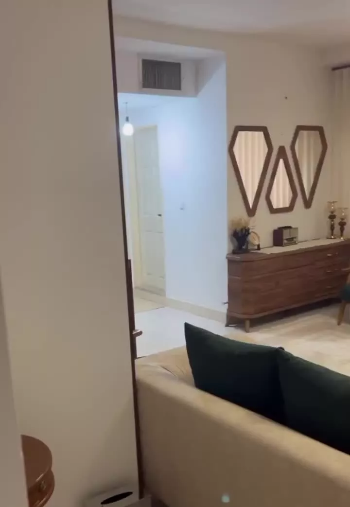 آپارتمان ۶۹ متری بازسازی شده