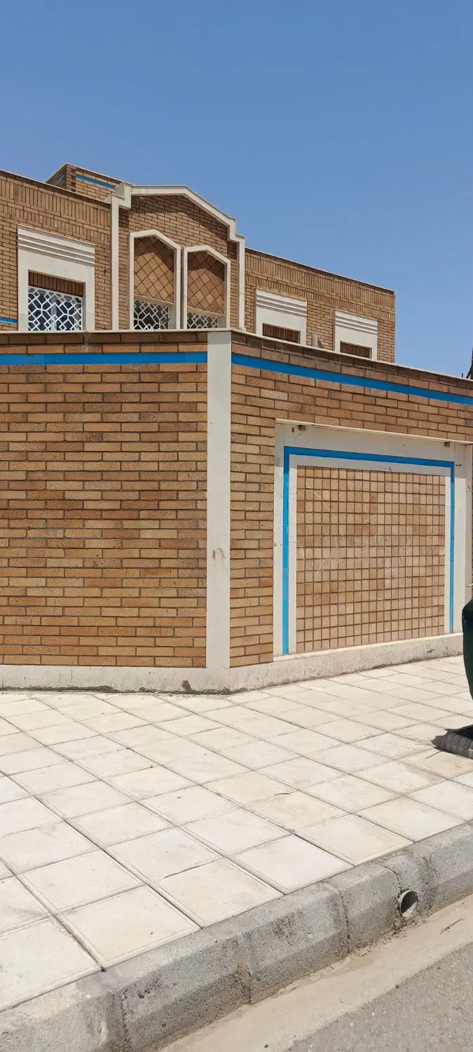 لکس 105 متری . سند تک برگ. دو خوابه کلید اول