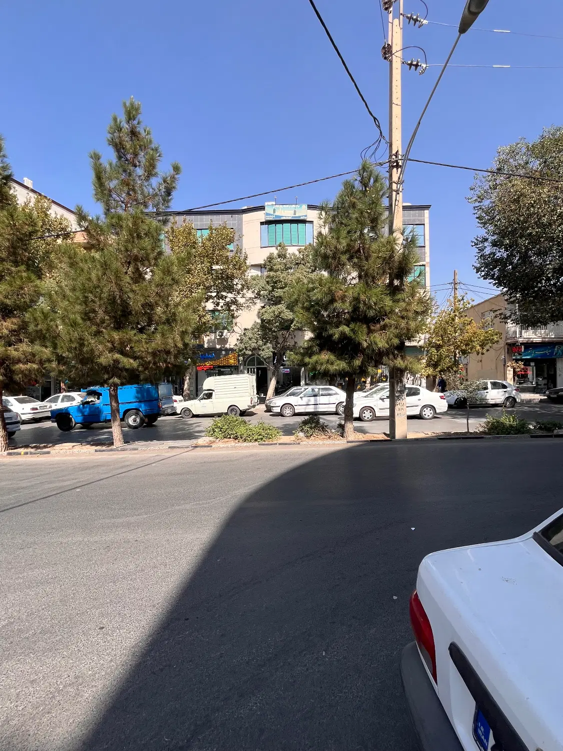 ۱۸ متر مغازه ایستگاه شریعتی