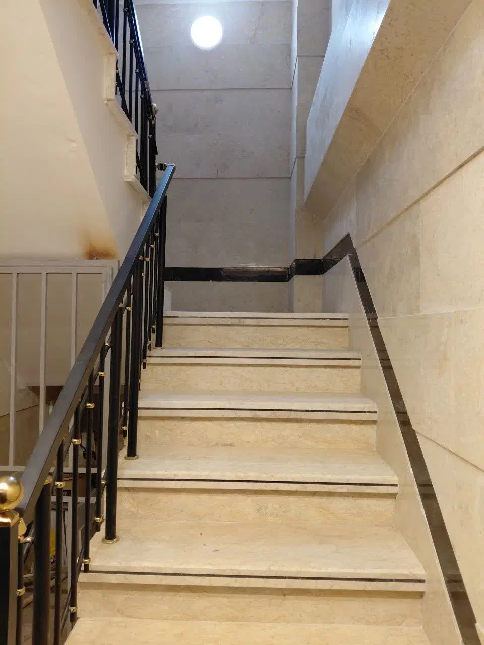 ۶۲ متری تکواحدی نوساز
