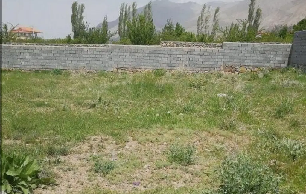 زمین روستای چناران