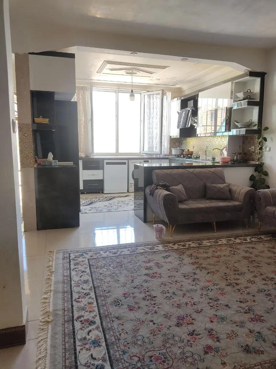 فروش ساختمان دو طبقه