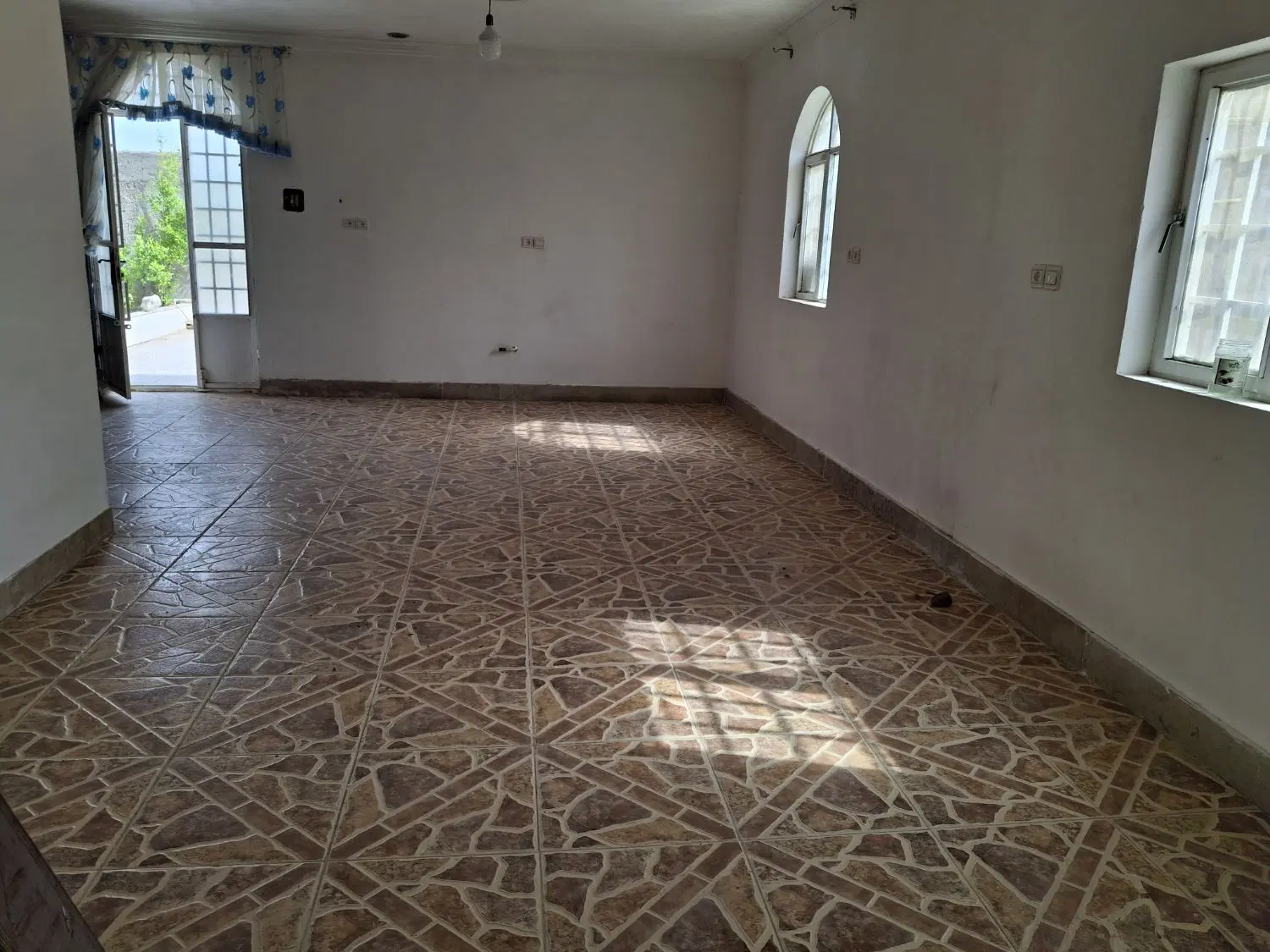 خانه اکبرآباد بروات