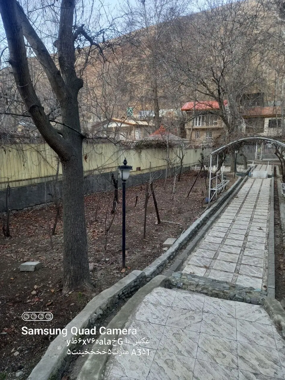 زمین ویلایی در کردان اغشت همراه خانه۱۰۰۰متر