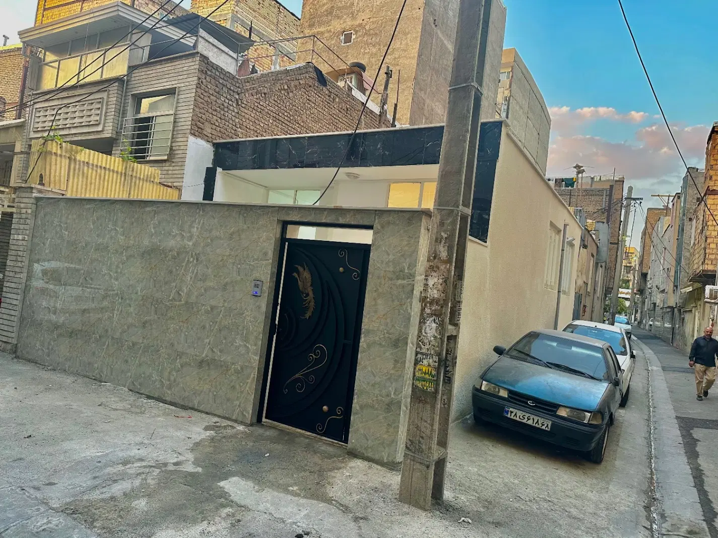 خانی ویلایی ۲ نبش بازسازی شده (زیر قیمت منطقه)