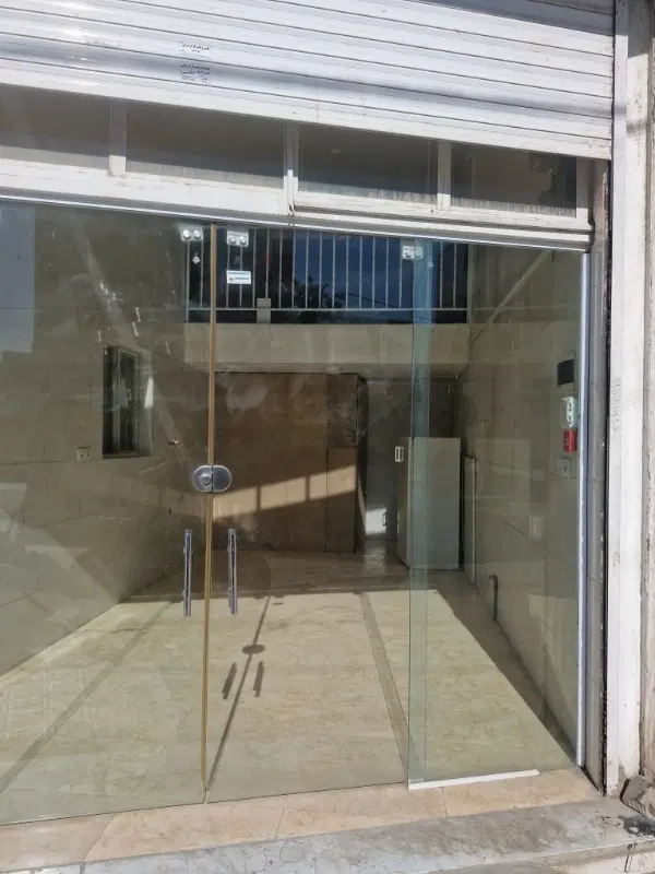مغازه تجاری رهن و اجاره در خیابان معراج