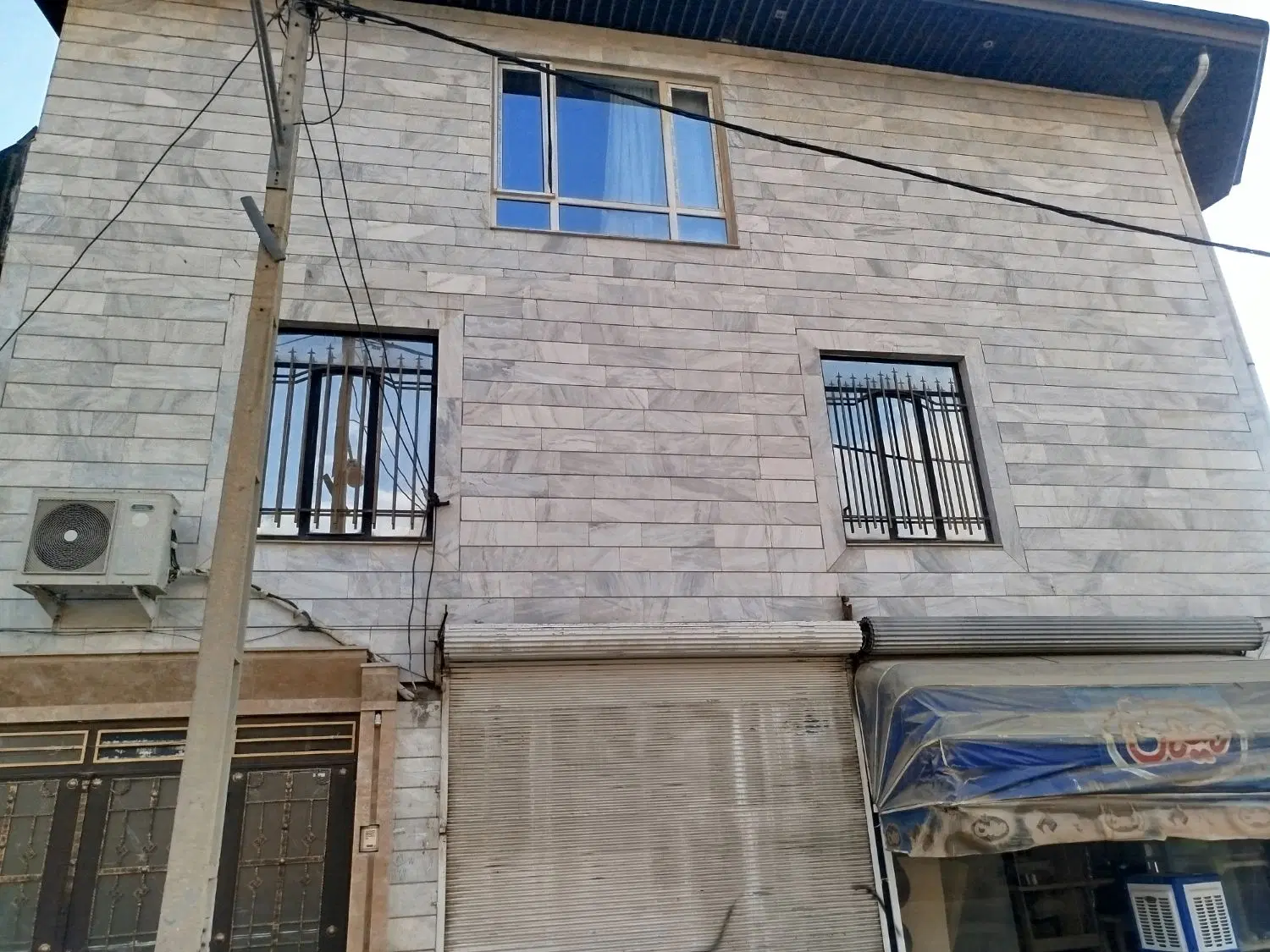ساختمان تک واحدی