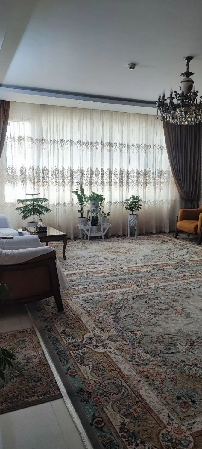 ۹۳ متر آپارتمان مجیدیه