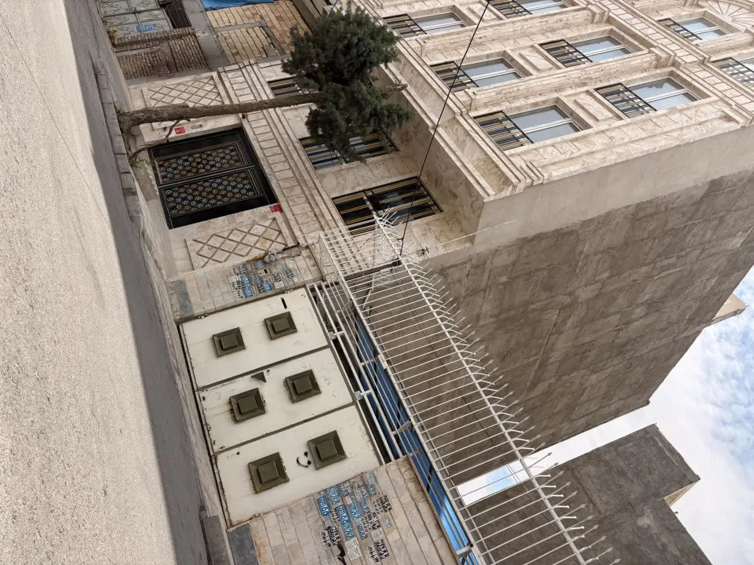 ۱۳۰ متر دو خواب نوساز